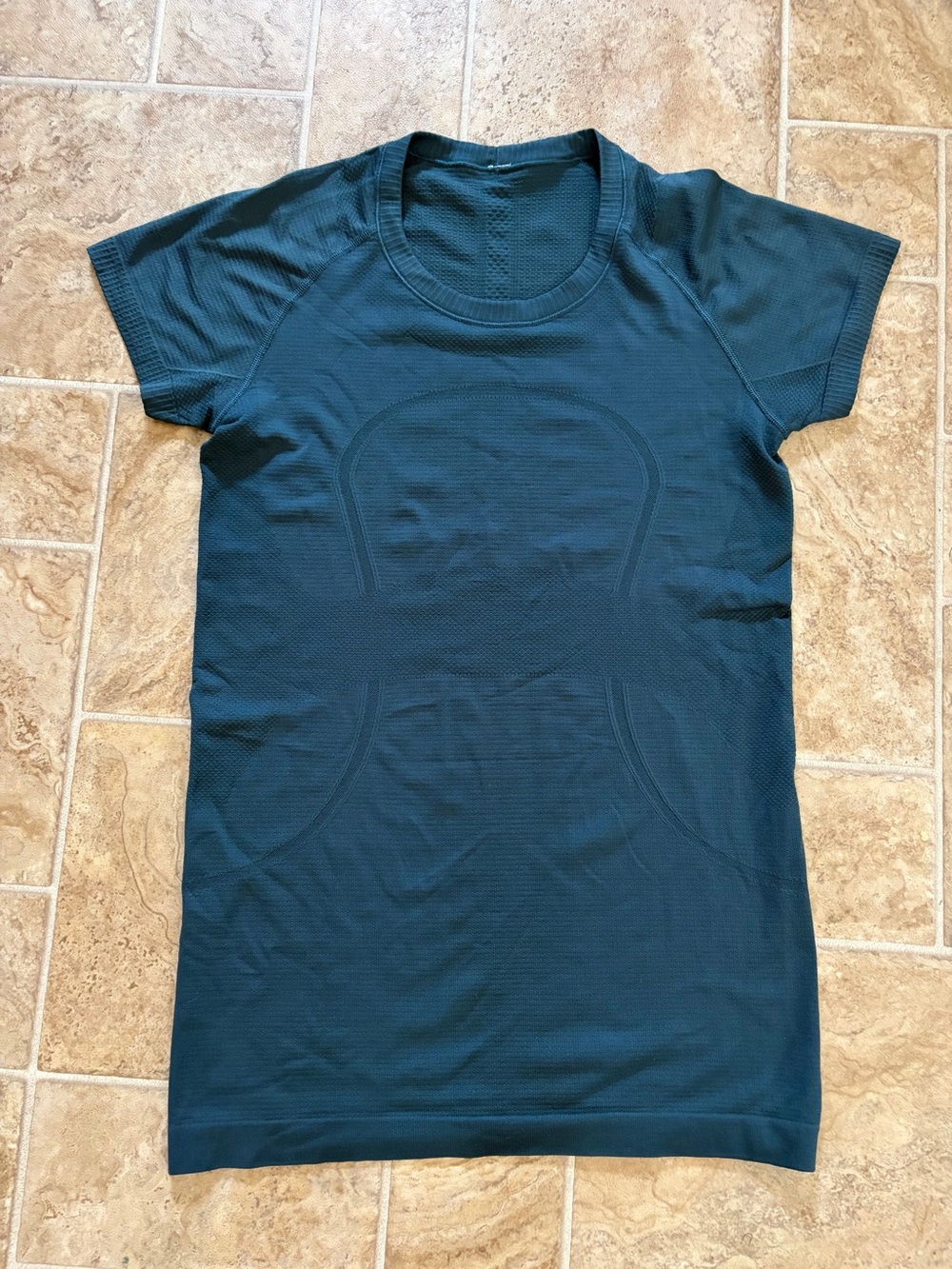 Lululemon Swiftly Tech Short Sleeve